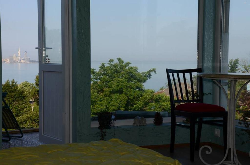 Tj Guest House Makhindzsauri Kültér fotó