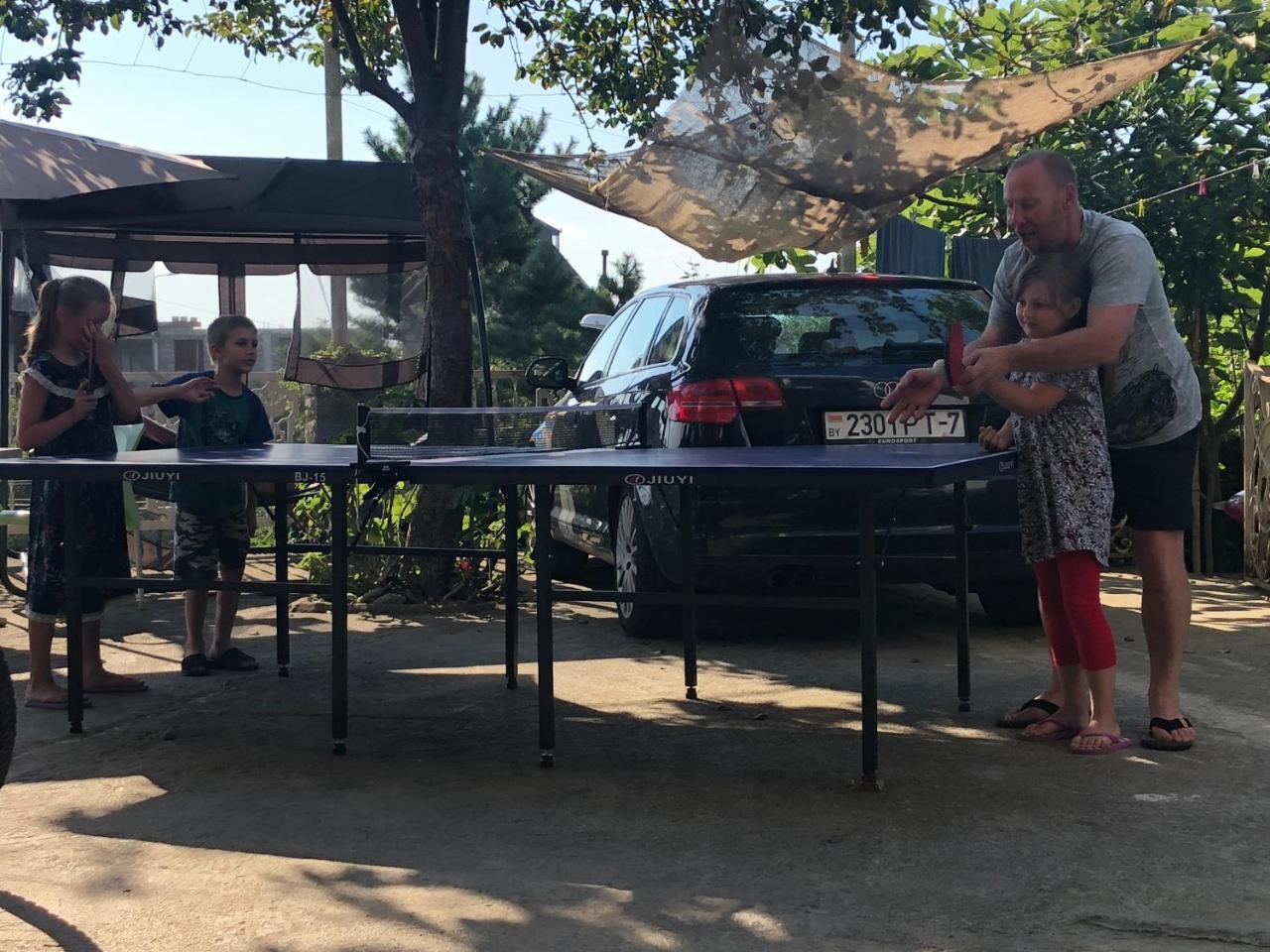 Tj Guest House Makhindzsauri Kültér fotó